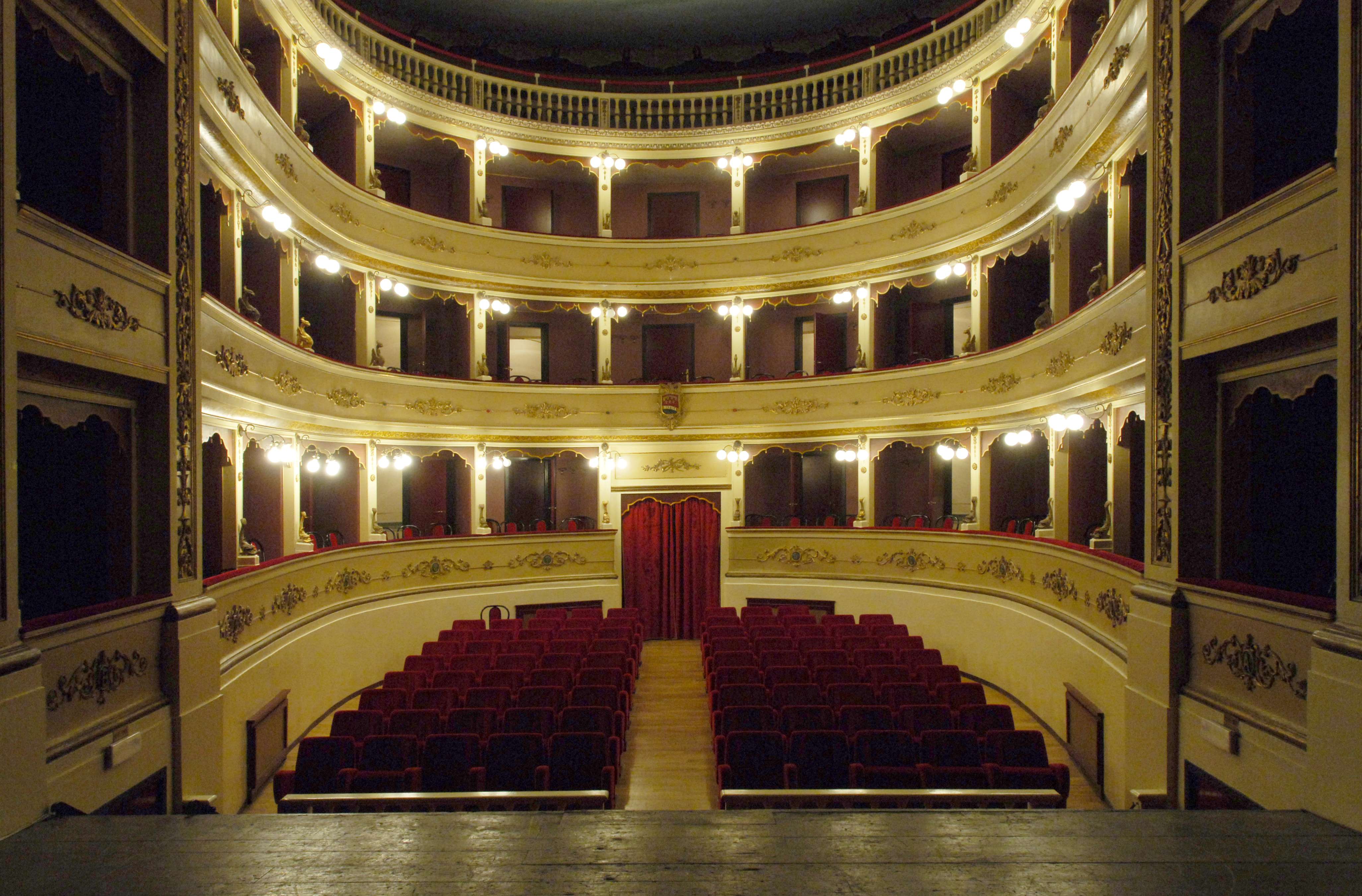TEATRO COMUNALE DI ATRI